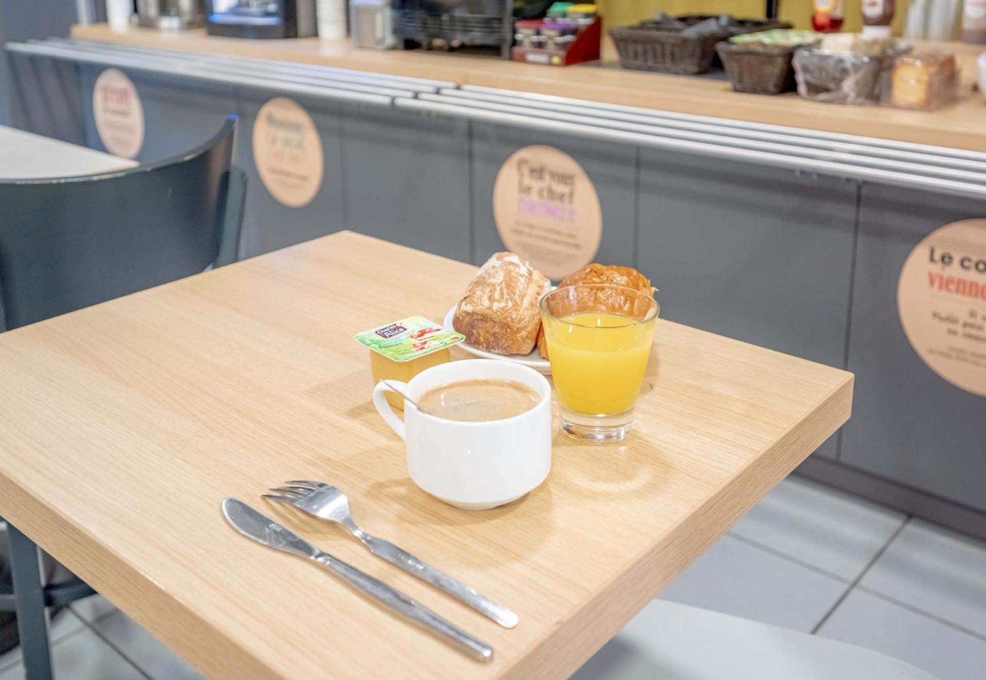 B&B Hotel Hyères Zewnętrze zdjęcie