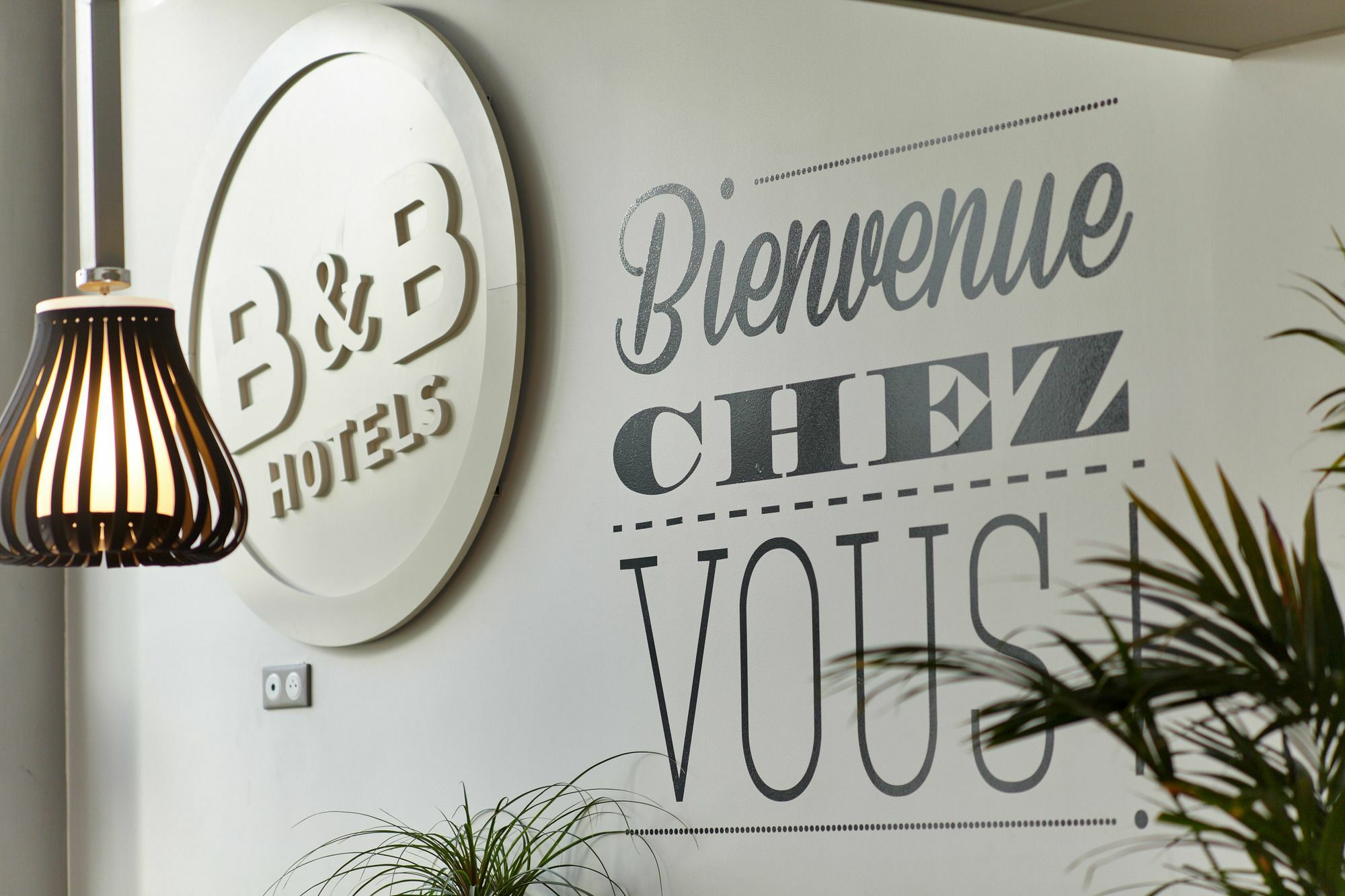 B&B Hotel Hyères Zewnętrze zdjęcie